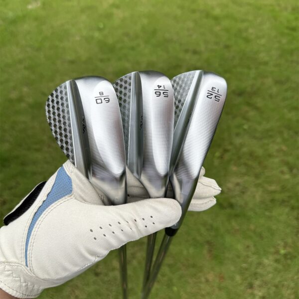 Calong Super Bee Forged Golf Wedges Silvery With Dynamic Gold 115 Wedge Steel Shaft Milled Face Sand Wedge - Image 6